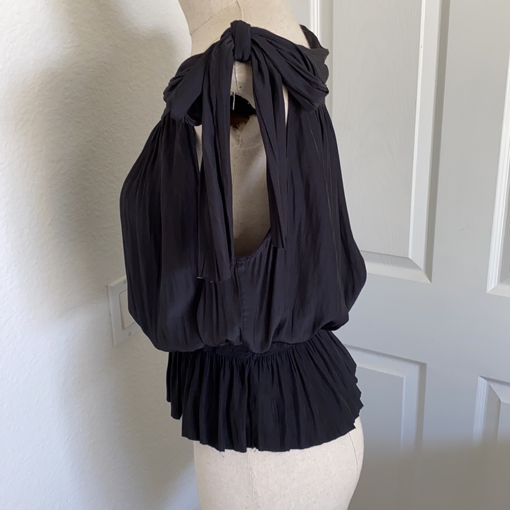 Calvin Rucker bare shoulder top - Picture 3 of 6